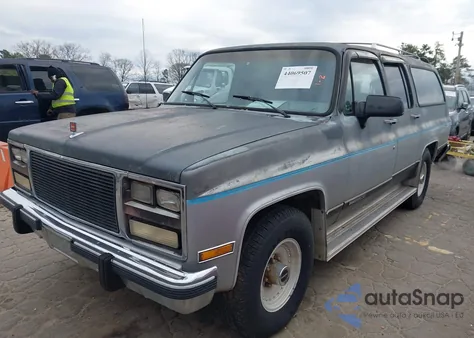 1991 GMC Suburban R25 Conventional из США, поврежденный, VIN 1GKGR26NXMF522726